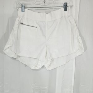 Athleta Size 8 Women's White Athletic Shorts